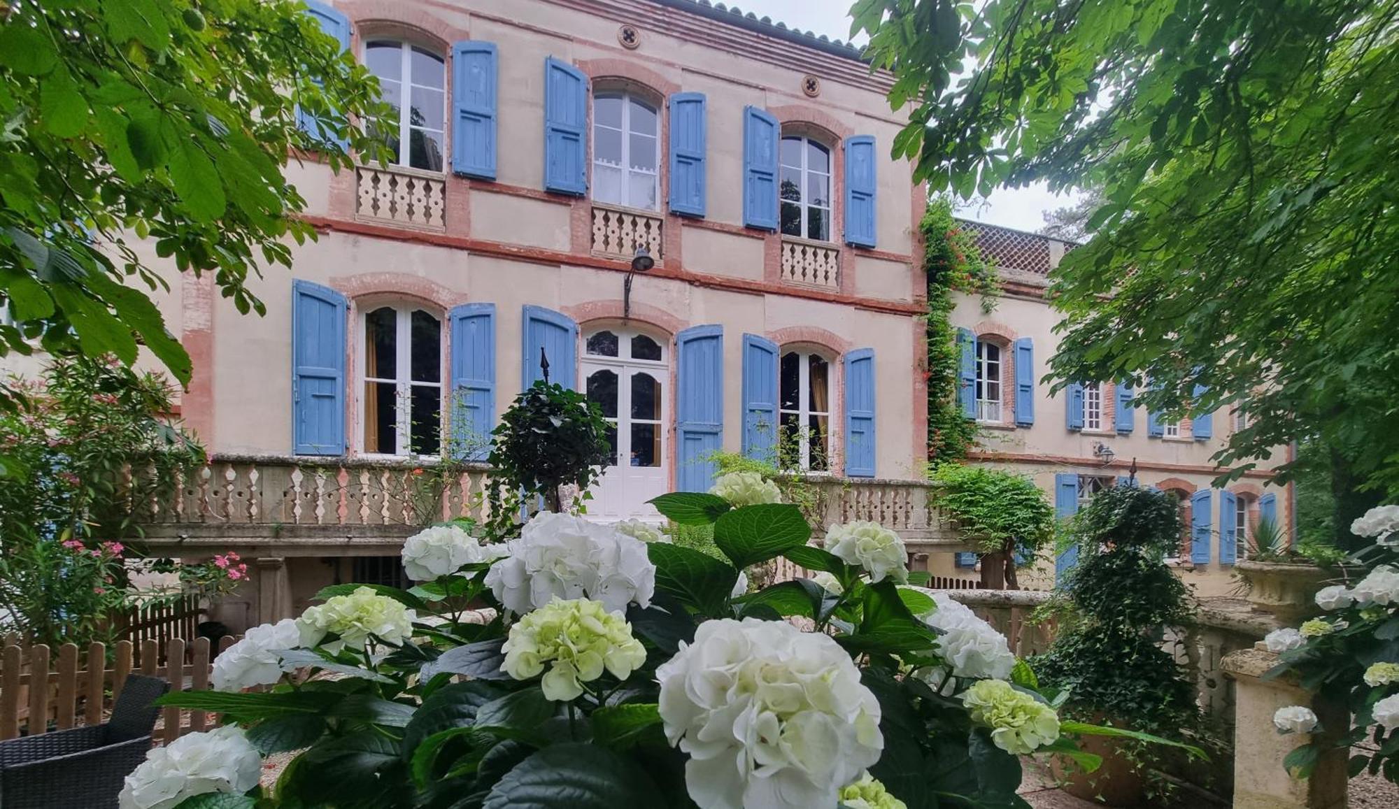 Hotel Le Manoir Du Thouron Saint-Sulpice  Exterior foto